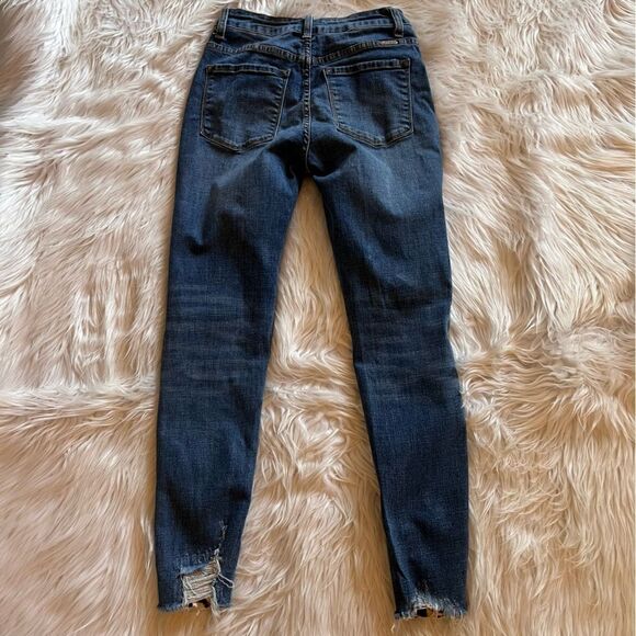 KanCan Jeans Leopard Patch Mid Rise Skinny Medium Blue Denim Size 5/26 - Picture 6 of 9
